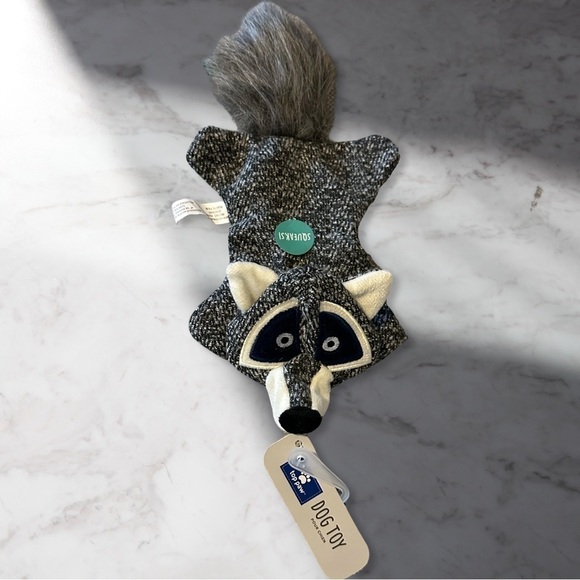 Top Paw Raccoon No Stuffing Dog Toy With Crinkle Sound Effect And Squeaker - Picture 1 of 3
